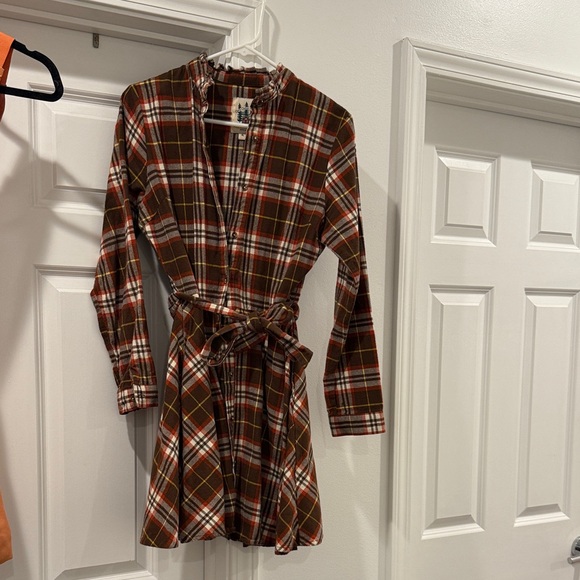 Kiel James Patrick Cozy Cabin Flannel in Brown and Red, perfect for Autumn - Picture 1 of 2
